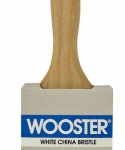 Wooster® Majestic™ 2-1/2 in. Angle Satin Sheen Brush in White