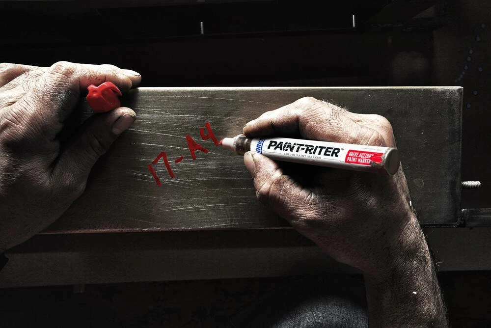 Markal® Valve Action® 1/8 in. Paint Marker in White - Image 3