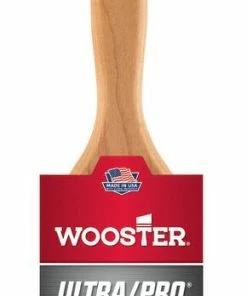 Wooster® Ultra/Pro® 2-1/2 in. Angle Sash Brush
