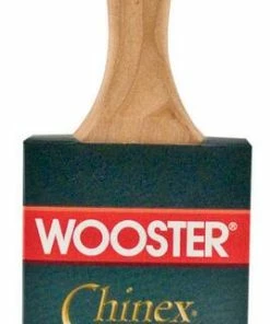 Wooster® Chinex® FTP™ 2-1/2 in. Angle Varnish Brush